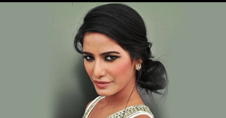 Poonam Pandey's Biography